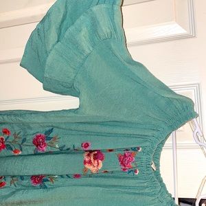 Women’s dress